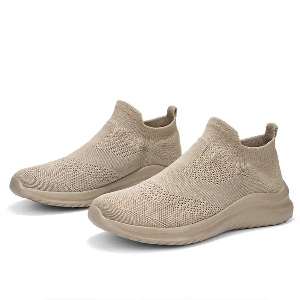 Beige Soft ใหม่รองเท้าเทนนิส M - Badminton News บทวิจารณ์และราคา